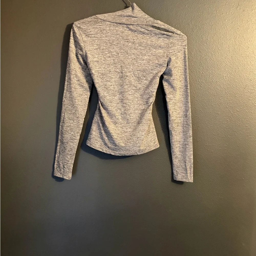 SHEIN Body Con Heather Gray Long Sleeve Top Size XS - Picture 3 of 5